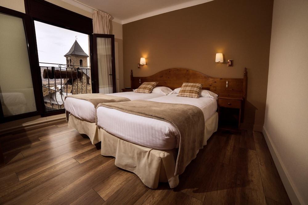Hotel Roca Алп Екстериор снимка