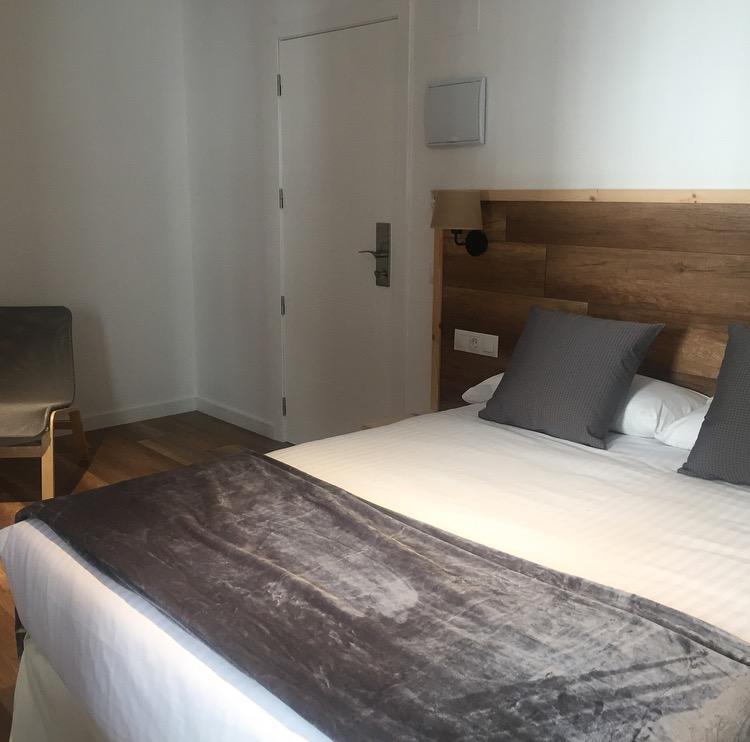 Hotel Roca Алп Екстериор снимка