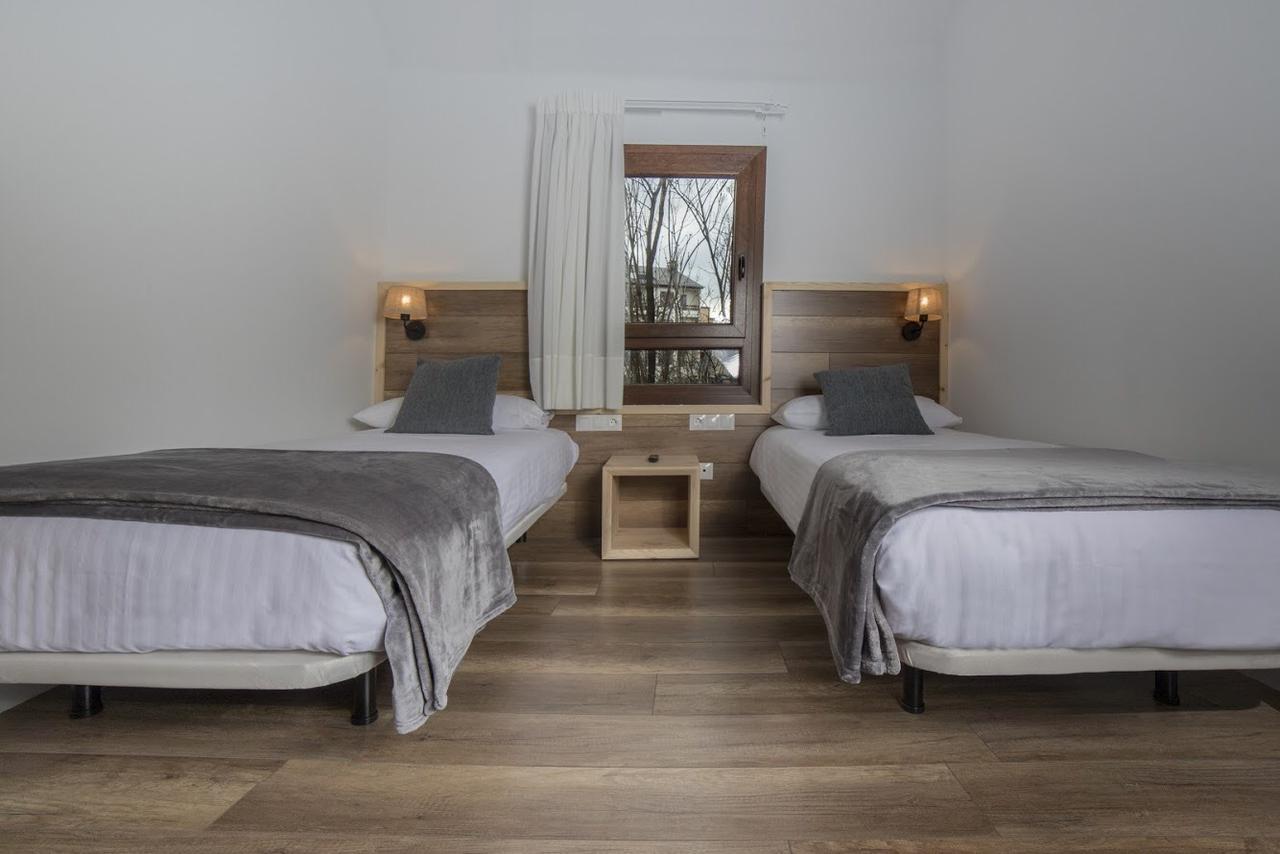 Hotel Roca Алп Екстериор снимка