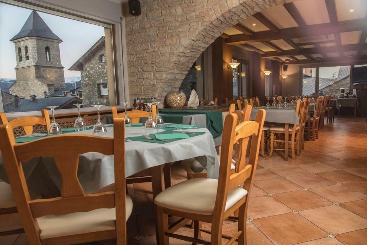 Hotel Roca Алп Екстериор снимка