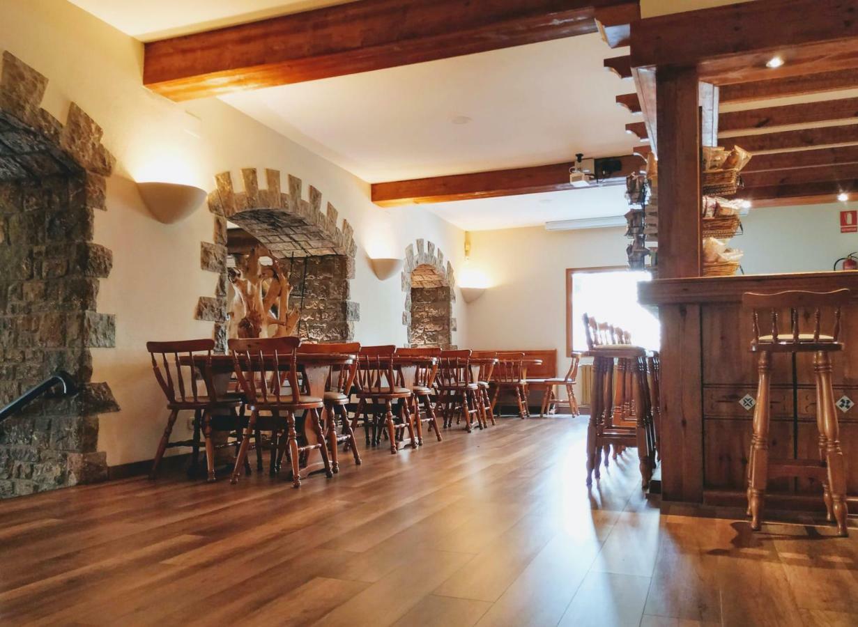 Hotel Roca Алп Екстериор снимка
